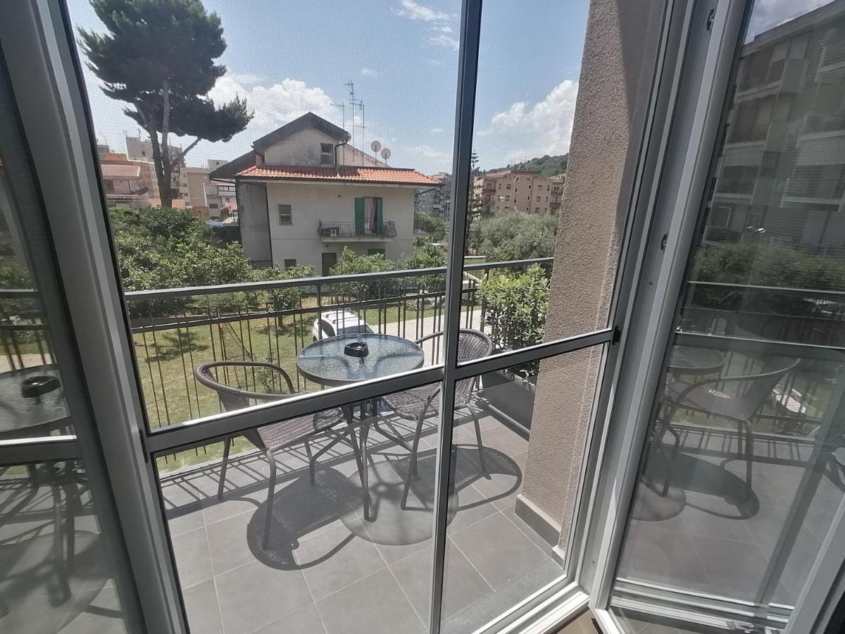 B&B Villa Agrume Mesyna Zewnętrze zdjęcie